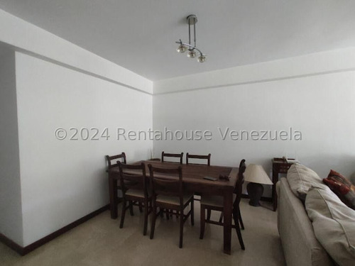Apartamento Tipo Club En Venta En La Boyera Iq25-4550