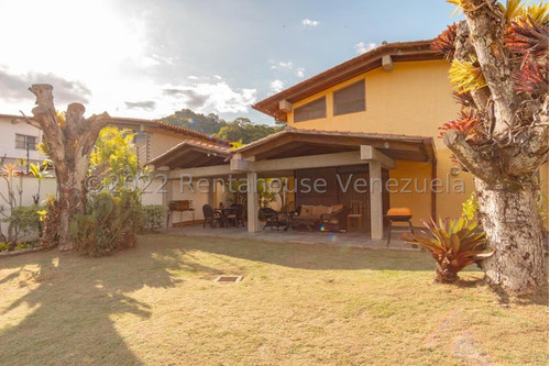 Santa Paula -- Casa En Venta -- Jorge Garcia (23-668)