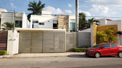  Casa En Renta Amueblada 4 Habitaciones, Residencial Montecristo, Merida