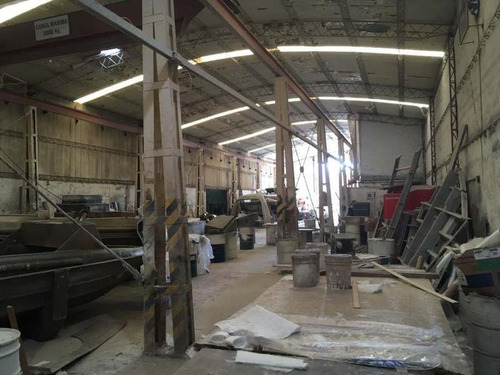 Imagen 4 de 5 de Depósito - S.fer.-vias/centro