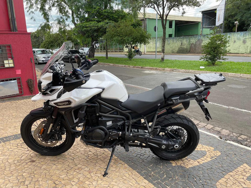 Tryumph Tiger 1200 Xcx