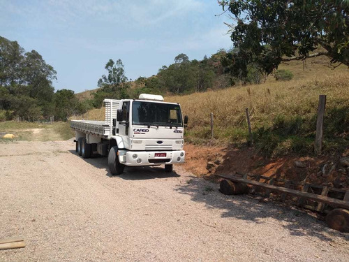 Ford Cargo 4331