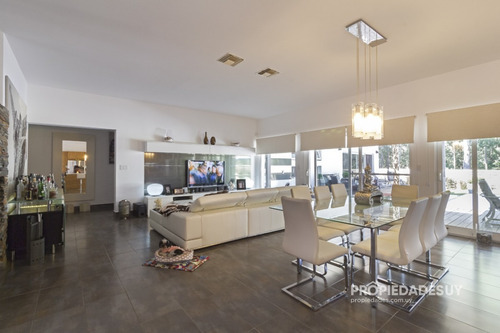 Casa En Punta Del Este, Pinares | Propiedadesuy Ref:768- Ref: 768