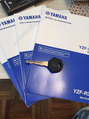Yamaha R3