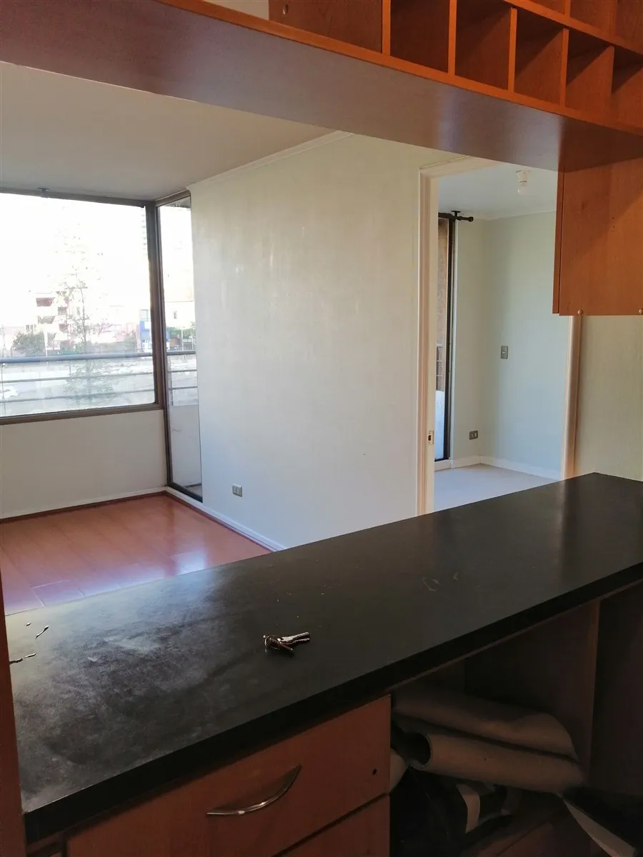 Imagen 1 de 8 de Departamento En Venta De 3 Dorm. En Santiago