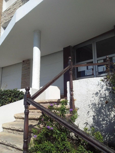 Imagen 2 de 13 de Departamento 2 Ambientes En Varese