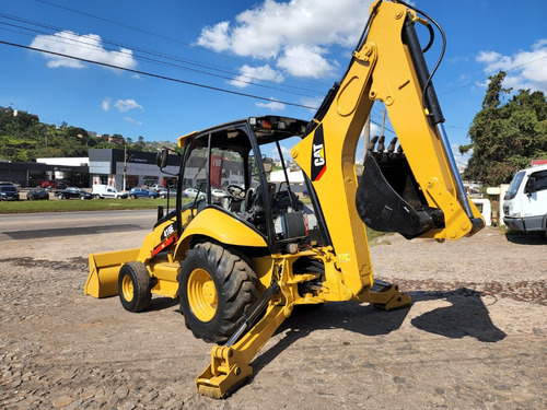 Retroescavadeira 4x2 Caterpillar 416 D Ano 2014 Revisada
