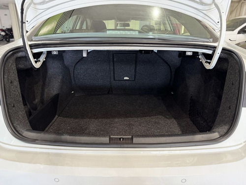 Volkswagen Jetta 2.0 Comfortline