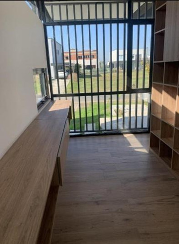 Imagen 13 de 19 de Casa 4 Amb Puro Diseño En Ceibos