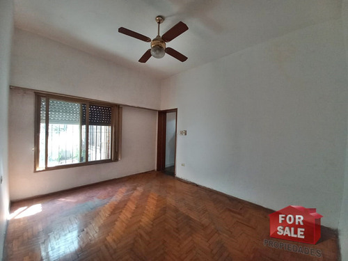 Imagen 11 de 11 de Ph De 2 Ambientes Para Uso Profesional, En Planta Baja.