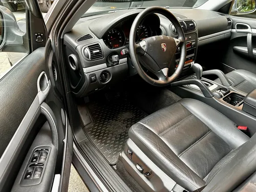 Porsche Cayenne 3.2 V6