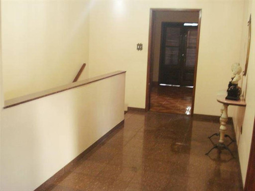 Imagem 3 de 30 de Sobrado No Centro De São Vicente, Aceita Financiamento! - Hm1438