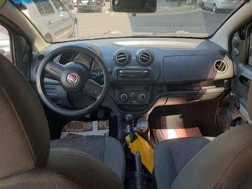 Imagem 9 de 13 de Fiat