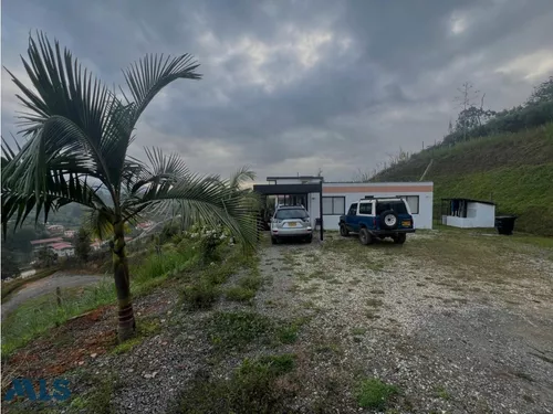 Finca Para Venta En Guarne, Vereda Chaparral.(mls#247946)