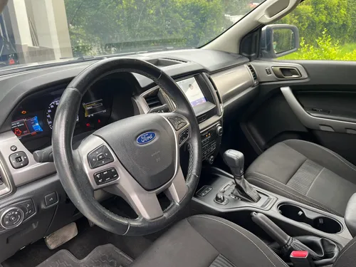 Ford Ranger 3.2 XLT AT