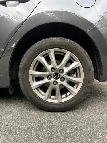 Mazda 3 2.0 Prime