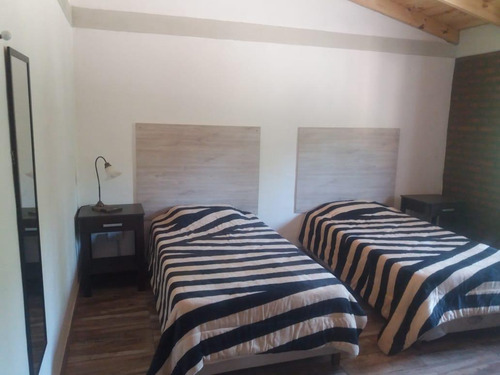 Casa En Venta - 3 Dormitorios 2 Baños - Galpón - 3.000mts2 - Uspallata, Mendoza