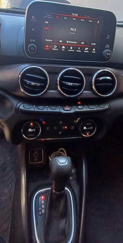 Fiat Cronos 1.8 16v Precision At6
