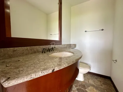 Casa En Arriendo En El Poblado. Cod A775953