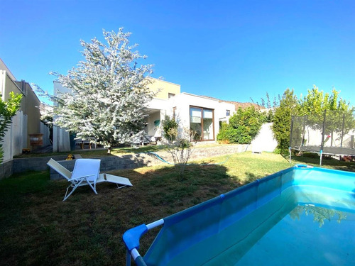 Oportunidad! Linda Casa En Venta De 3 Dorm En Chamisero