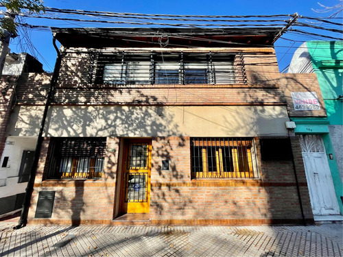 Casa En Venta 4 Dormitorios En Rosario- Republica De La Sexta