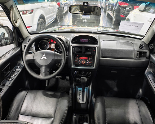Mitsubishi Pajero TR4 2.0 4X4 16V 140CV FLEX 4P AUTOMÁTICO
