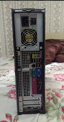 Imagem 3 de 5 de Computador 4gb/placa De Video 512gb + Monitor Led21pol
