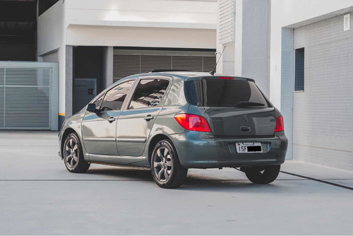 Peugeot 307 1.6 Presence Flex 5p 2012