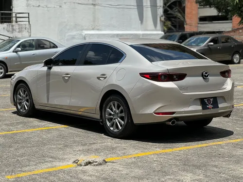 Mazda 3 2.0 Touring At Hibrido Ligero - Mhev