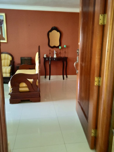 Vendo Apartamento De Oportunidad En Santo Domingo .