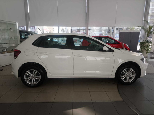 Volkswagen Polo 1.6 Msi Trendline At Miaj
