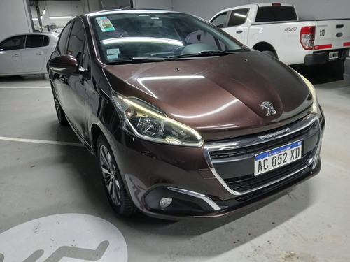 Peugeot 208 1.6 Allure