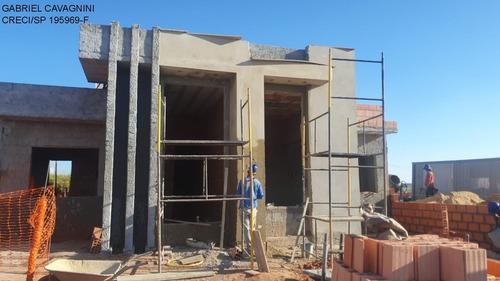 Imagem 8 de 10 de Alugo Casa - Jardim São Lucas - Salto De Pirapora/sp 2 Dormitórios, Sendo 1 Suíte Com Closet. - Ca00104 - 69714366