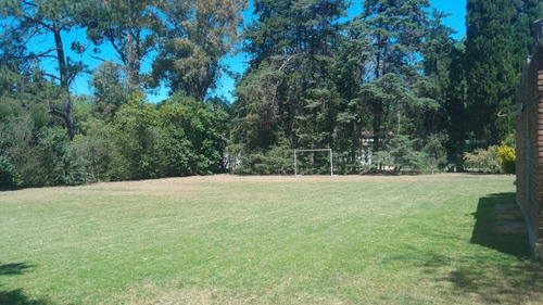 Imagen 4 de 5 de Excelente Terreno En Barrio Residencial