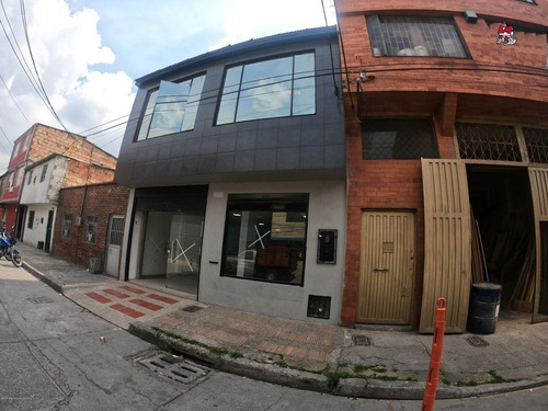 Imagen 2 de 17 de Comercial En Los Cerezos(bogota) Rah Co: 23-1475
