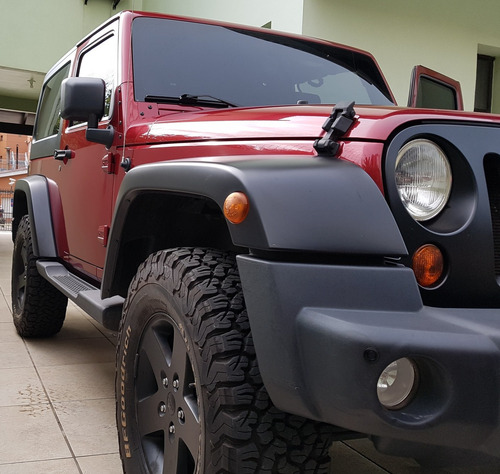 Jeep Wrangler Sahara 3.8