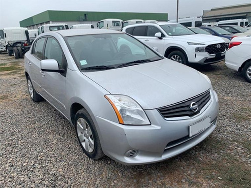 Nissan Sentra 2 2012