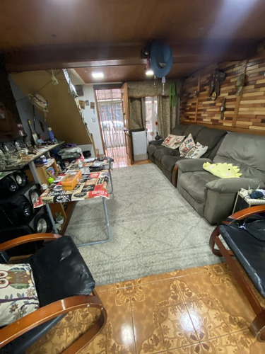 La Pintana- Excelente Casa 3d2bcon Muebles De Cocina Incluid
