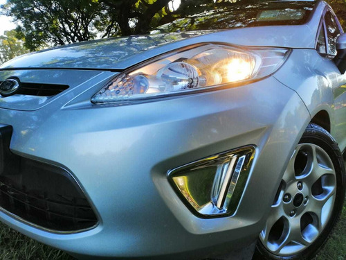 Ford Fiesta Kinetic Design 1.6 Design 120cv Titanium