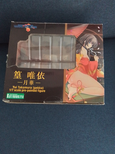 Figuras Total Eclipse Yui Takamura (Usado)