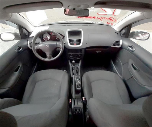 Imagem 5 de 10 de Peugeot 207 1.4 Xr Sport 8v