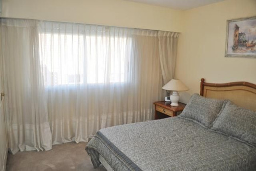 Alquiler Temporario De Apartamento 3 Dormitorios Península