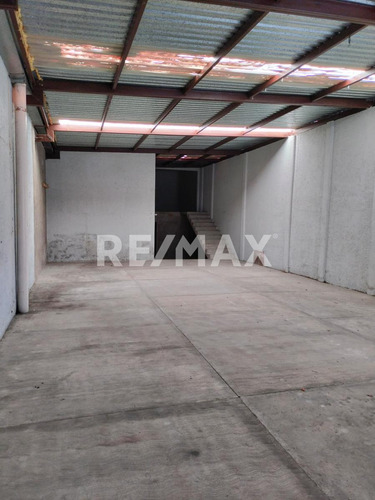 Local O Bodega Comercial En Renta