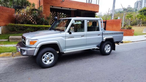 Imagen 5 de 17 de Toyota - Pick Up