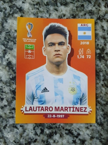 Figurita Lautaro Martinez Mundial Qatar 2022 Panini 