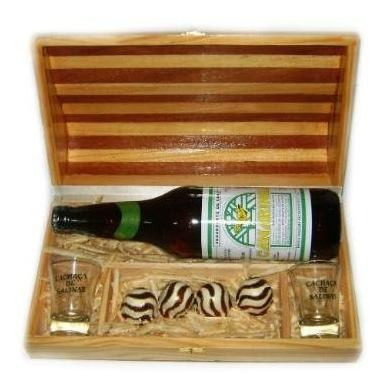 Kit Cachaça Canarinha De Salinas  + Cx De Madeira + Copinhos