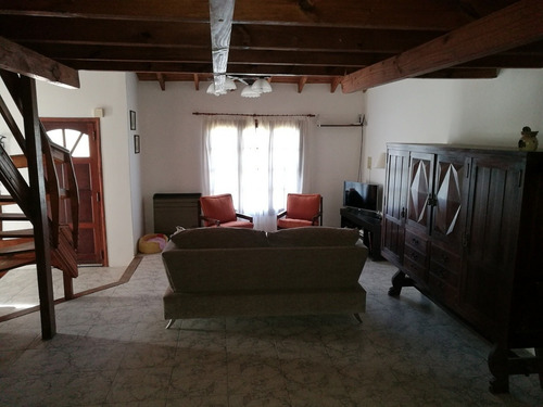 Imagen 4 de 14 de Vendo Casa 4 Dormitorios Gas Natural A 3 Cuadra De Playa