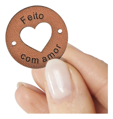 Etiquetas Couro Sintético Feito Com Amor Coração 2cm 100un. 