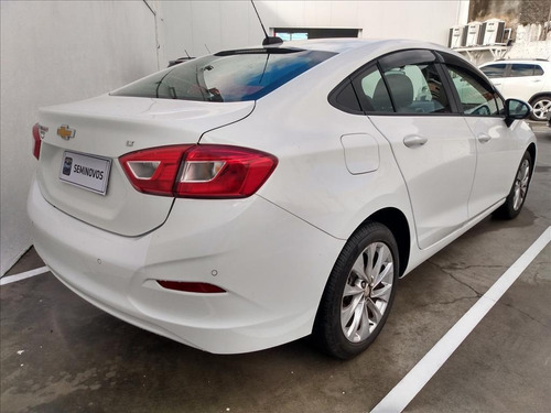 Imagem 4 de 5 de Cruze 1.4 Turbo Lt 16v Flex 4p Automático