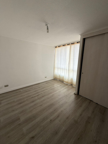 Homestudio En Arriendo, Amalia Errazuriz 956, Independencia